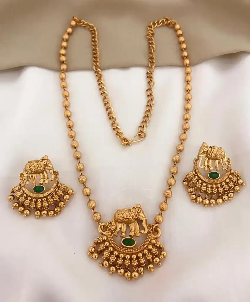 Gold Plated Traditional Bridal Coin Necklace Jewellery Set with Earrings.png