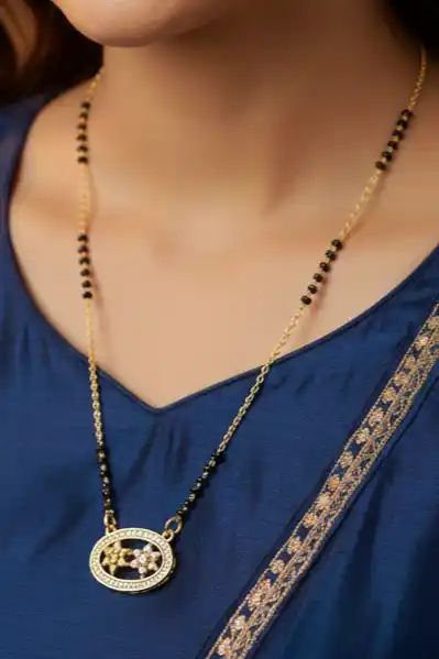 Pushpika Oval Bloom Mangalsutra.png