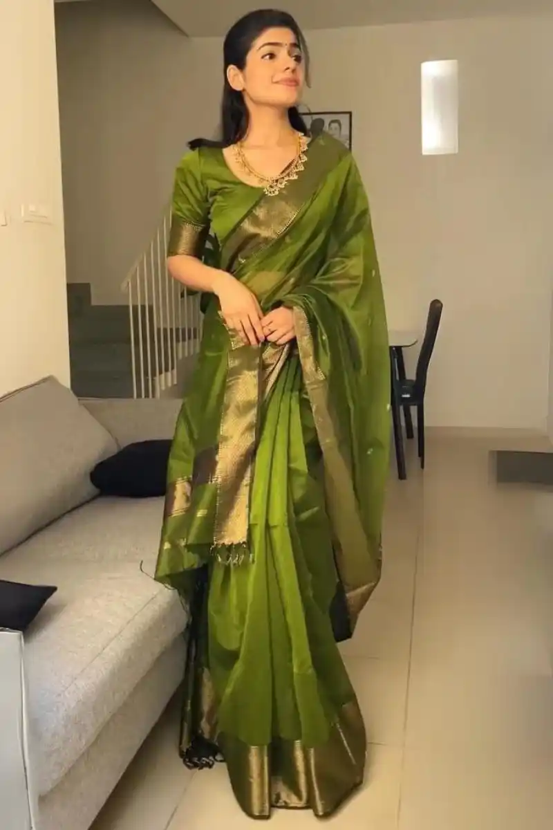Maheswari Silk Cotton Saree - Green.png