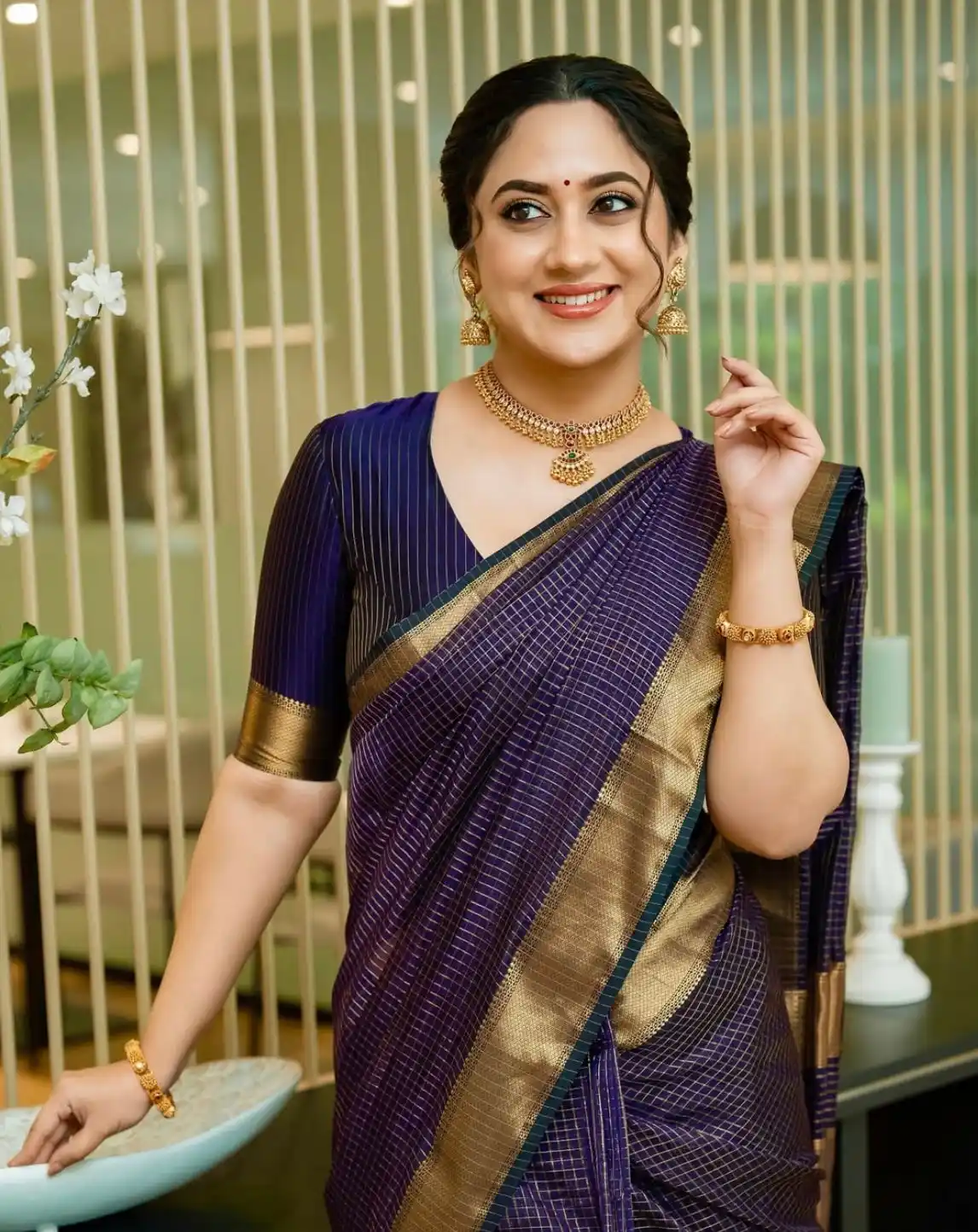 Mia George Maheshwari Handwoven Custom Saree.png