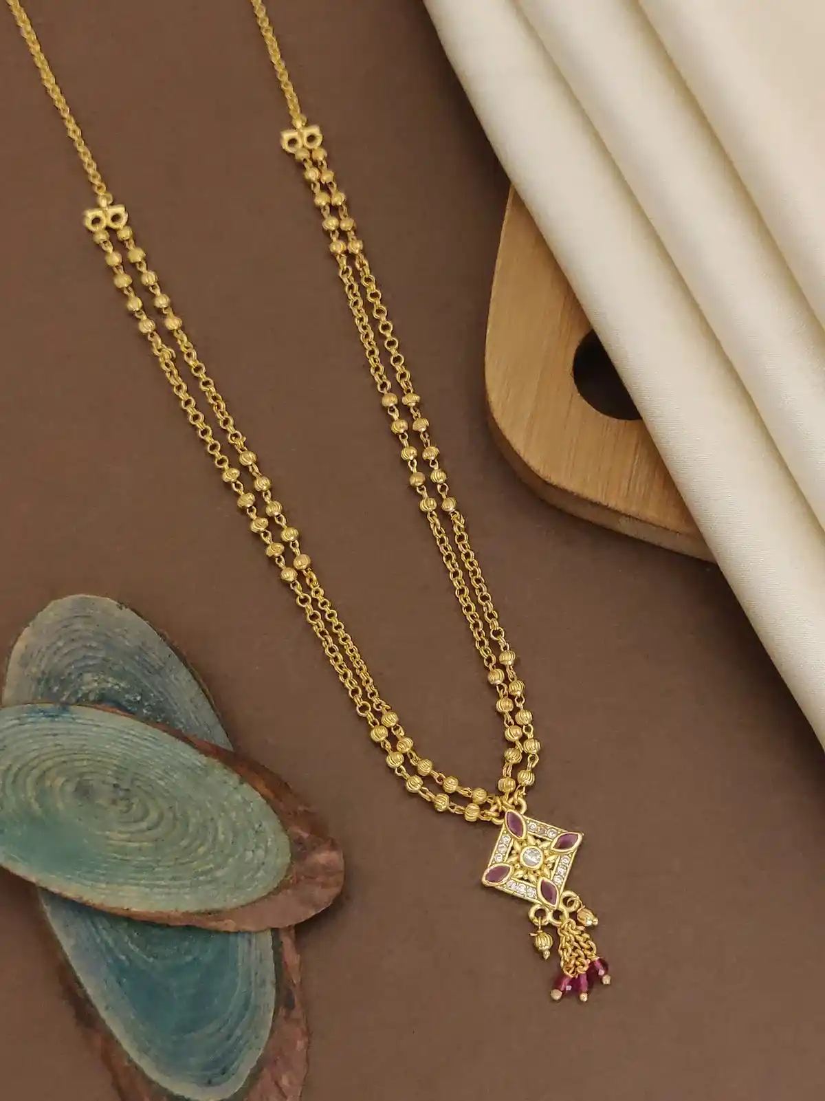 A Stunning High Gold Plated Ad Diamond Ruby Stone Fancy Square Chain.png