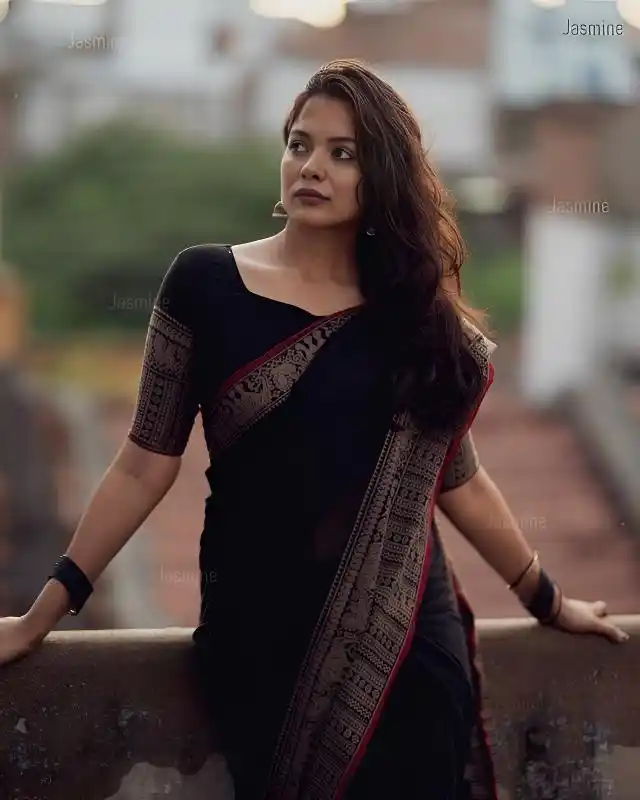 Black Narayanpet Pure Cotton Saree.png