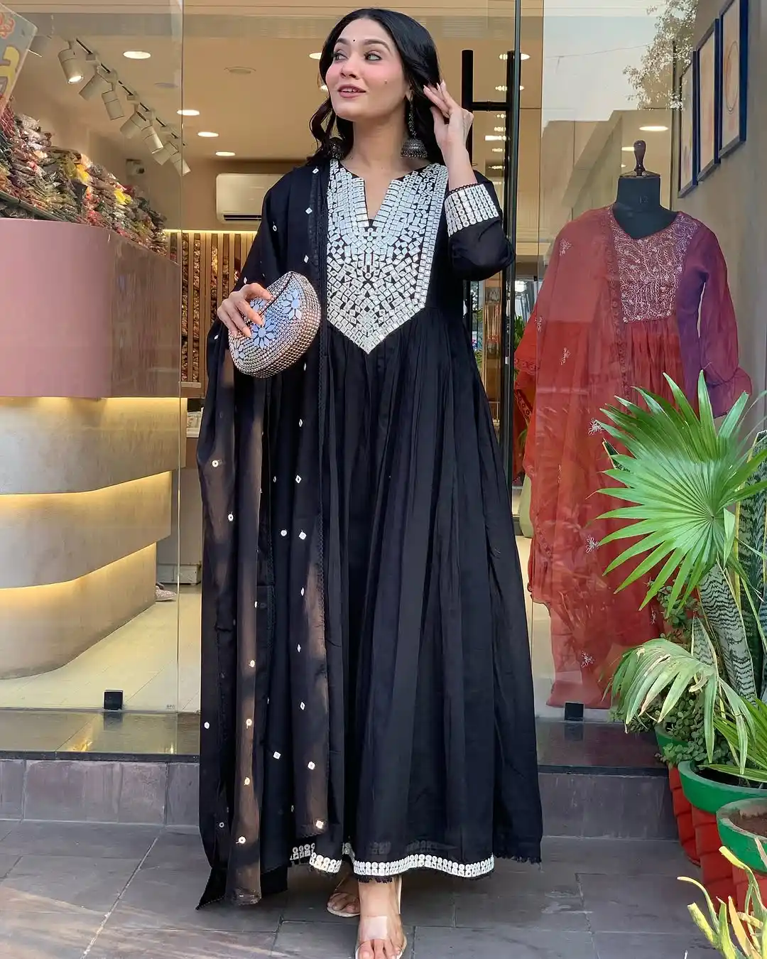 Classic Kashmiri Black Zeenat Mirrorwork Anarkali Kurta Set.png