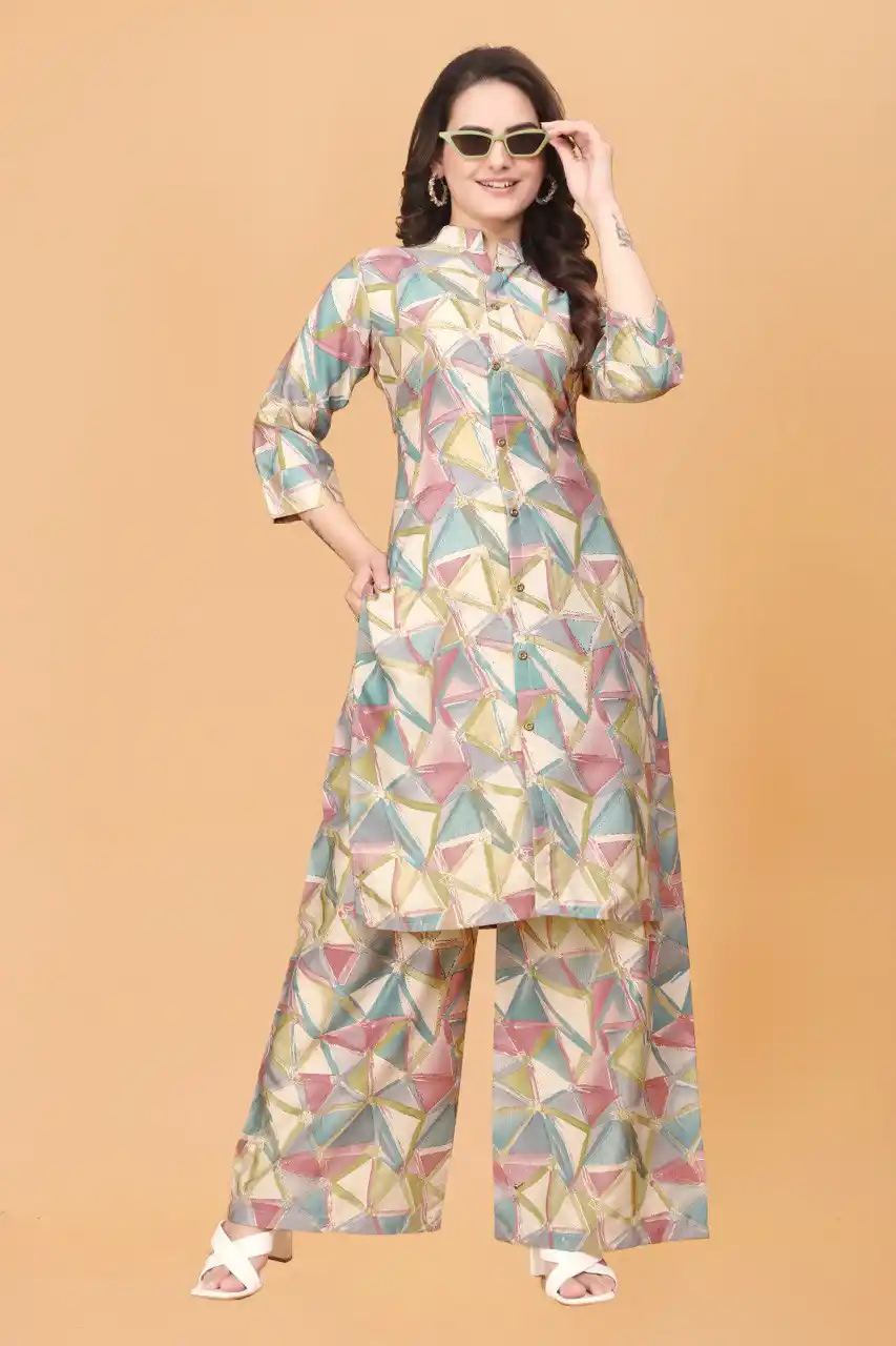 Pink Geometric Print Kurta Palazzo Set in Rayon – Vibrant & Stylish.png