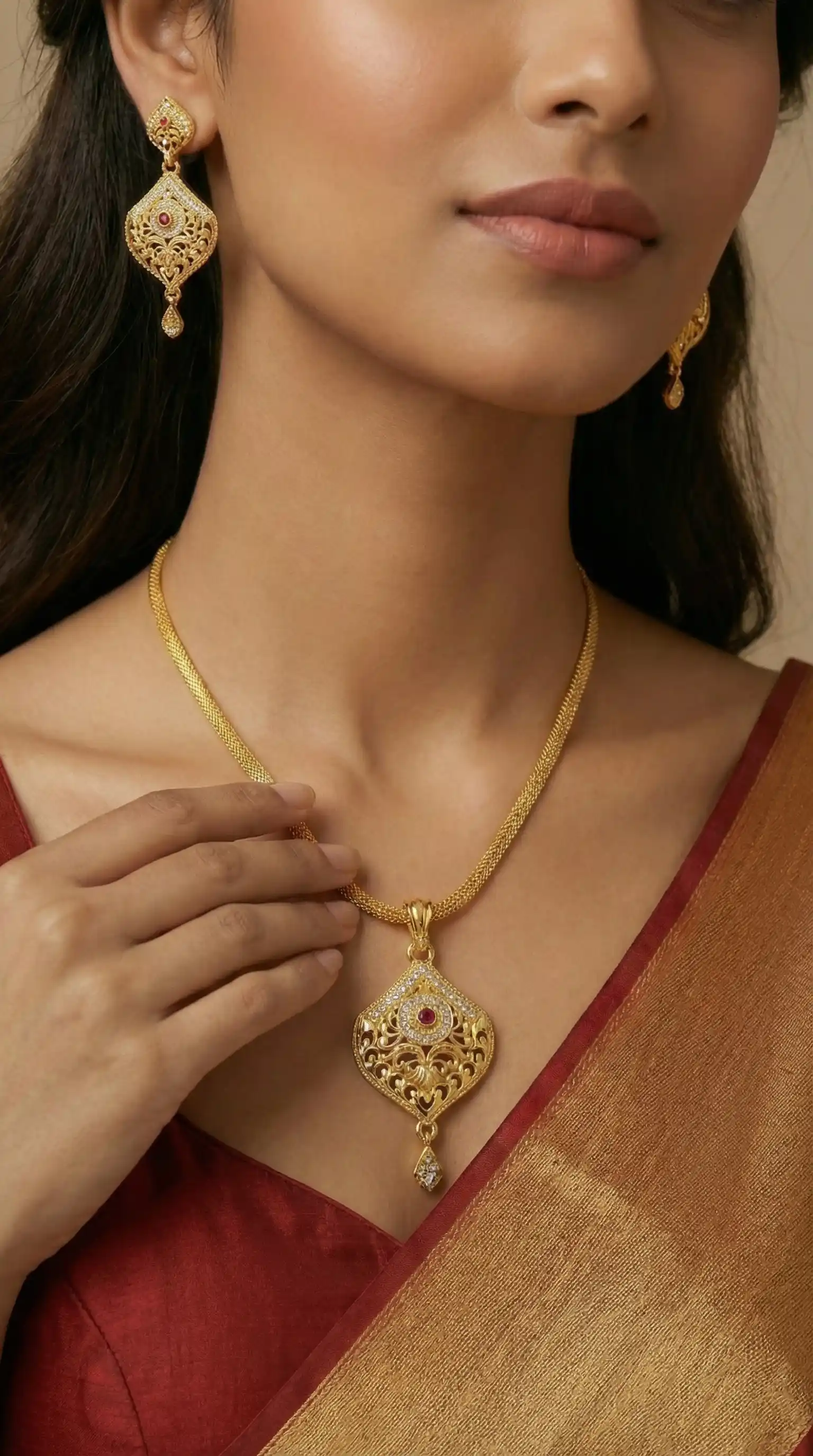 Micro Gold Plated AD Diamond Studded Fancy Oval Pendant Set with Chain.png