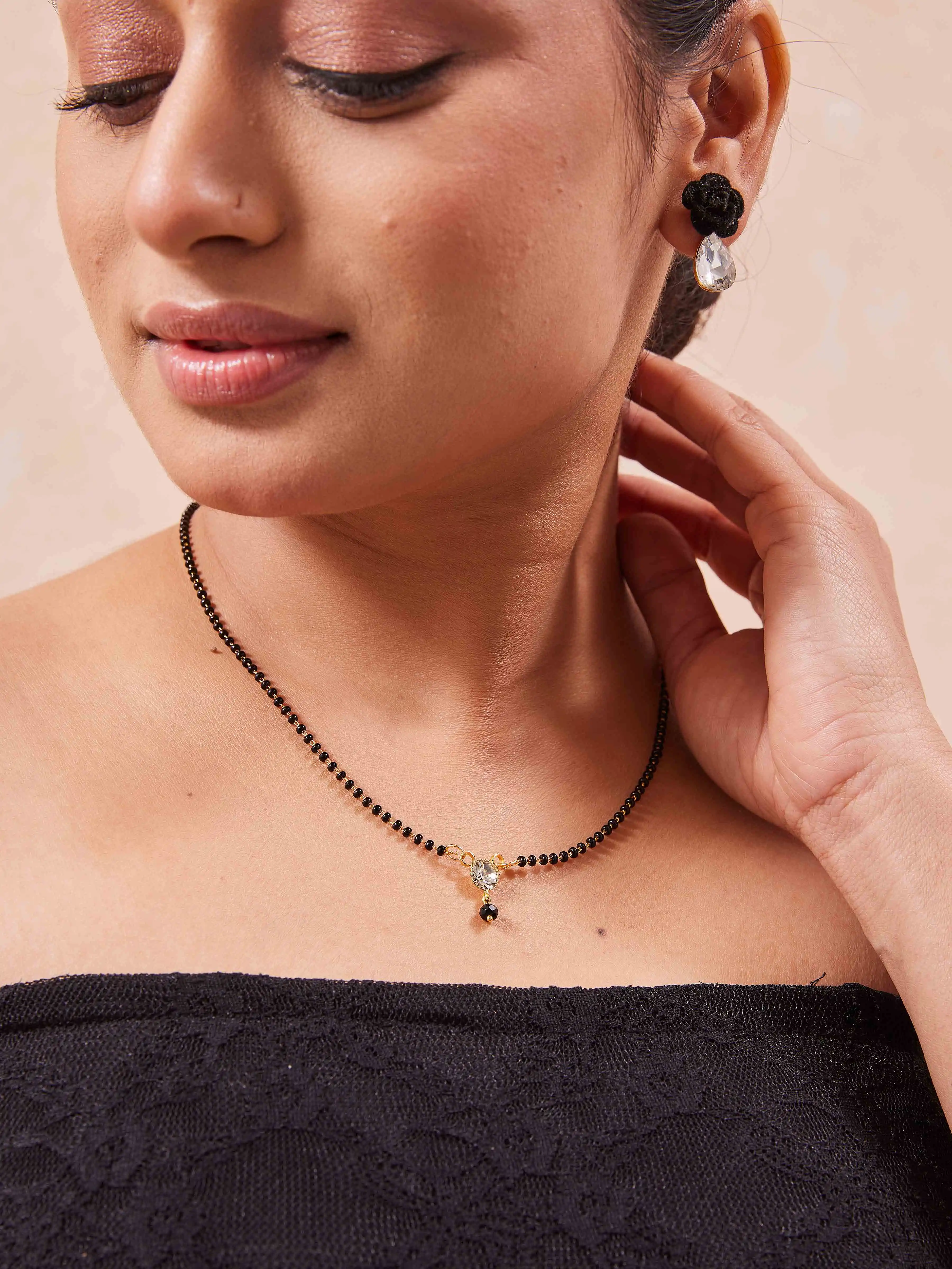 Mystic Leaflet Mangalsutra.png