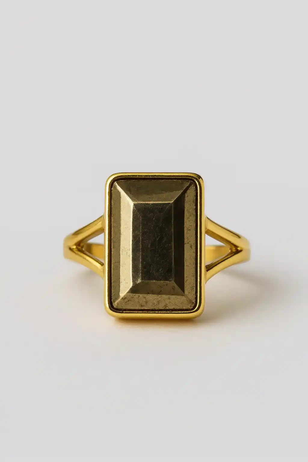 Natural Pyrite Gemstone Ring| Wealth & Success Stone |ओरिजिनल पायराइट स्टोन | Premium Quality | धन-समृद्धि व आत्मविश्वास के लिए 💎 यह पायराइट स्टोन हर राशि के लोग धारण कर सकते हैं.png