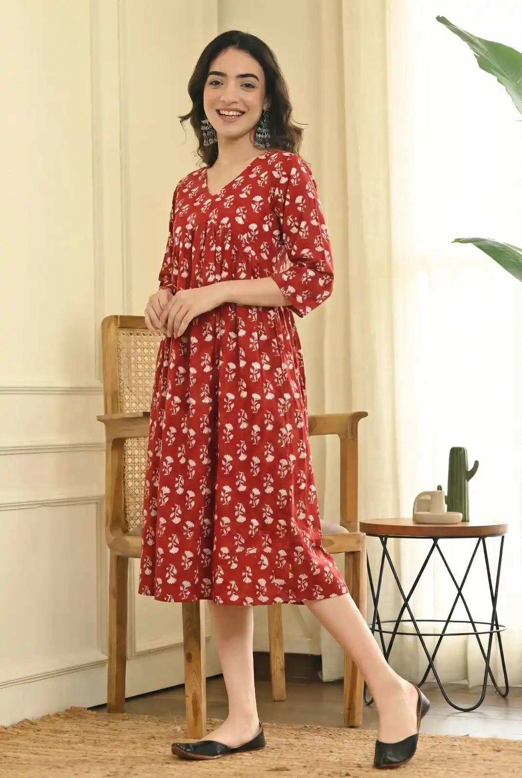 Women Floral Print Viscose Rayon A-line Kurta (Red).png