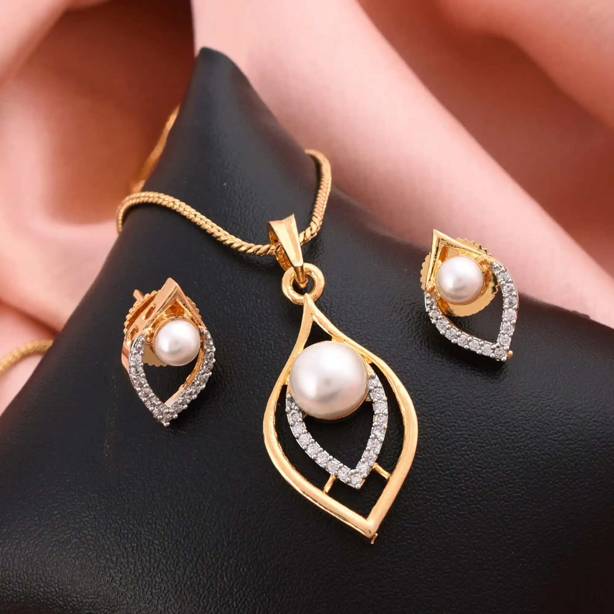 Gold Plated Pearl Pendant Set with Ear Rings.png