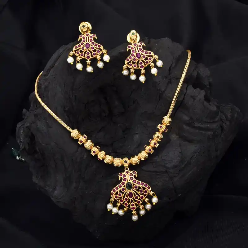 Majestic Antiquity Necklace Set.png