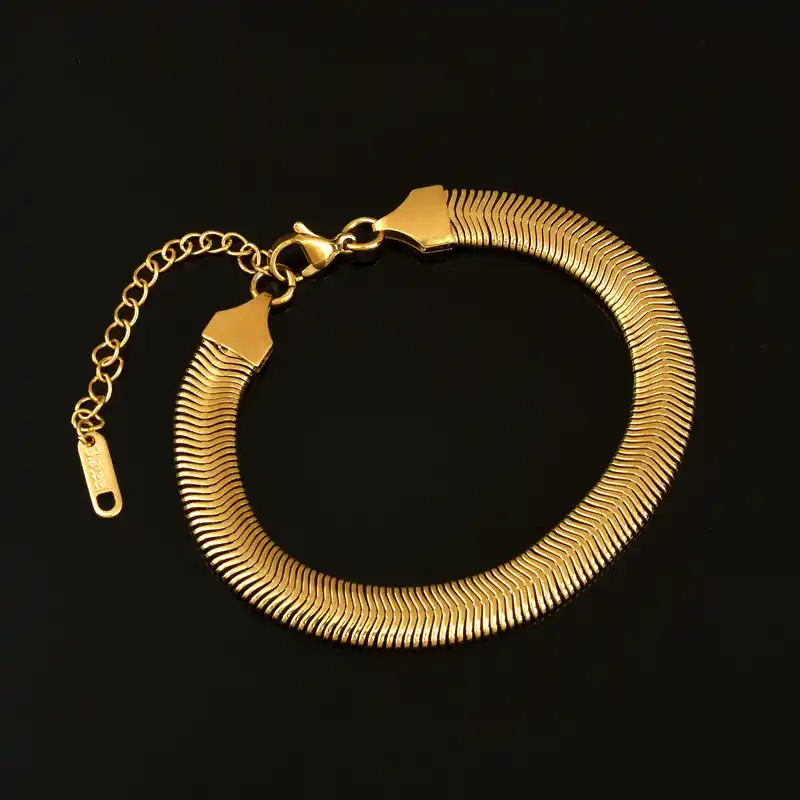 Anti-Tarnish Golden Glimmer Charm Chain Bracelet.png