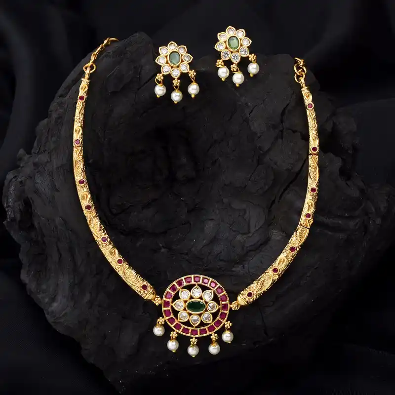 Regal Relic Luxe Necklace Set.png