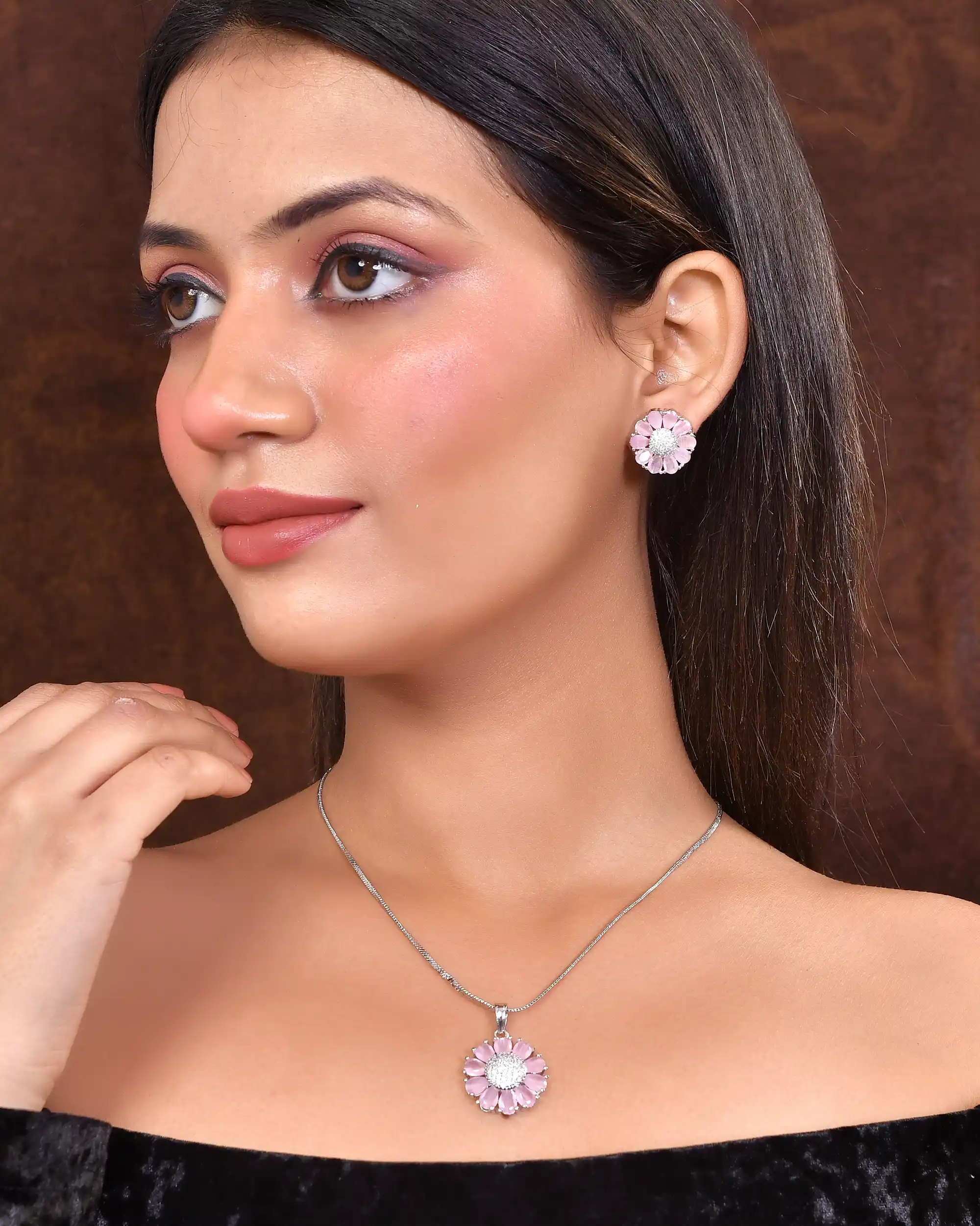 Radiant Rouge Pendant Set with Chain and Earrings.png