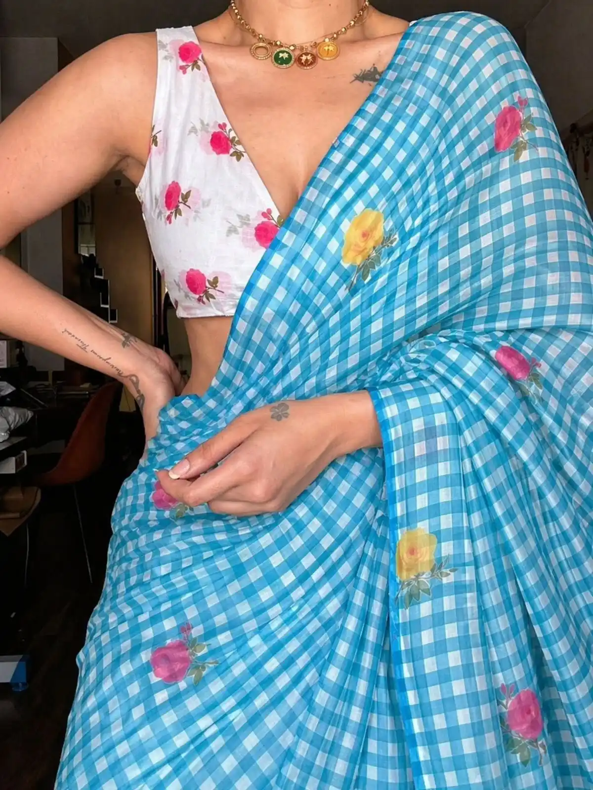 LATEST LINEN SAREES.png